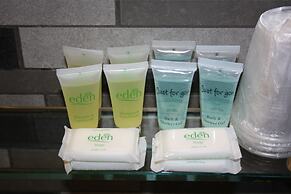 London Visitors Hotel