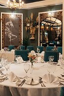 The Royal Hotel