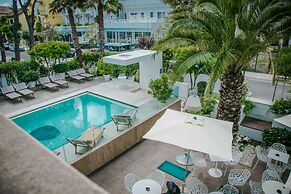 Hotel Select Suites & Spa / Apartments