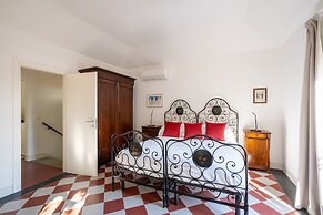 Hotel Select Suites & Spa / Apartments