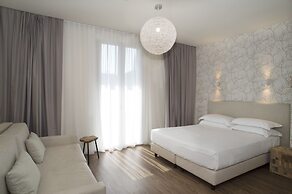 Hotel Select Suites & Spa / Apartments