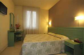 Hotel Villa Molinari