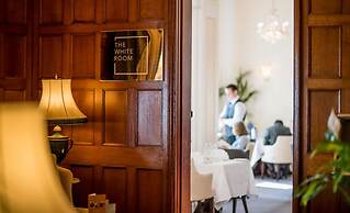 The Victoria Hotel & Source Spa