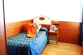 New Bristol Sport & Domus Mea Hotel