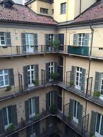 Le Petit Hotel