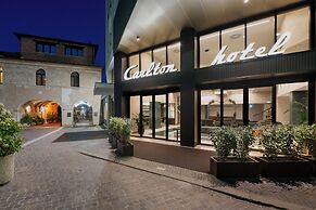Carlton