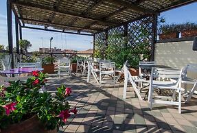 Ai Due Fanali (Adults Only)