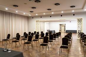 VILLA MARIA HOTEL & SPA