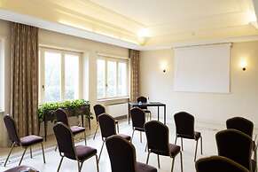 VILLA MARIA HOTEL & SPA