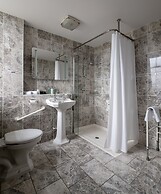 The Grant Arms Hotel