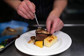 The Grant Arms Hotel