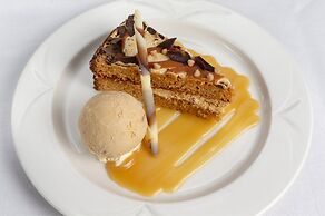 The Grant Arms Hotel