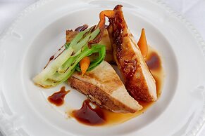 The Grant Arms Hotel