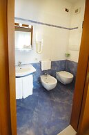 Antica Villa Graziella Hotel