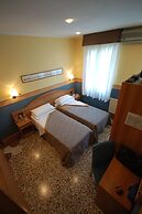 Antica Villa Graziella Hotel