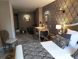 Hotel Le Lion d'Or et restaurant la Table du Lion