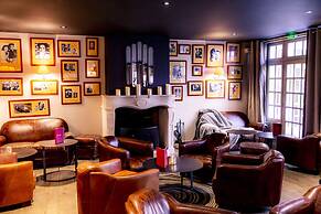 Hotel Le Lion d'Or et restaurant la Table du Lion