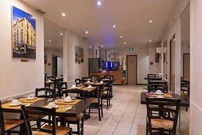 Ours Blanc - Place Victor Hugo