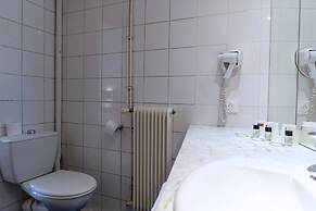 Ours Blanc - Place Victor Hugo