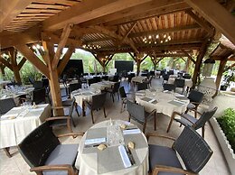 Appart Hotel Lou Castelet