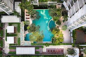 Dusit Suites Hotel Ratchadamri, Bangkok