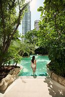 Dusit Suites Hotel Ratchadamri, Bangkok