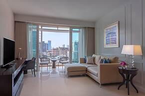Dusit Suites Hotel Ratchadamri, Bangkok