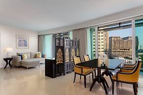 Dusit Suites Hotel Ratchadamri, Bangkok