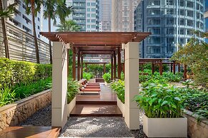 Dusit Suites Hotel Ratchadamri, Bangkok