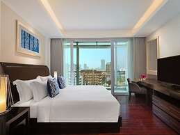 Dusit Suites Hotel Ratchadamri, Bangkok
