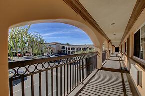 Thunderbird Lodge in Riverside