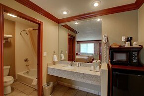 Thunderbird Lodge in Riverside