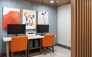 Holiday Inn Express & Suites Dallas Southwest-Cedar Hill by IHG