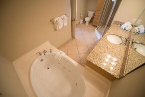 Escapes! To The Shores Orange Beach, a Ramada by Wyndham