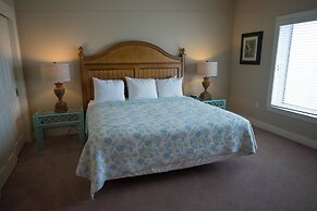 Escapes! To The Shores Orange Beach, a Ramada by Wyndham