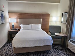 Candlewood Suites Harrisburg I-81 - Hershey Area by IHG