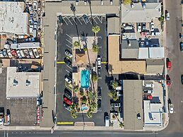 American Executive Inn