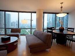 Chicago Downtown Condo - Michigan Ave Suite ID 14-15