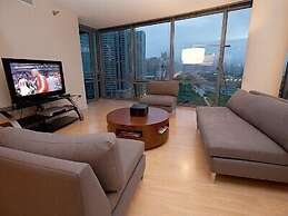 Chicago Downtown Condo - Michigan Ave Suite ID 14-15