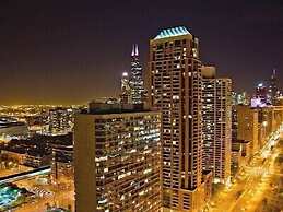 Chicago Downtown Condo - Michigan Ave Suite ID 14-15