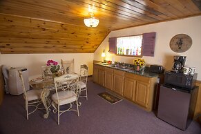 Savannah House Wine Country Inn & Cottages