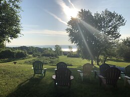 Savannah House Wine Country Inn & Cottages