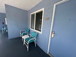 Pelican Pointe Clearwater Beach Hotel