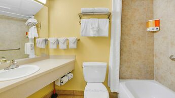 Pelican Pointe Clearwater Beach Hotel