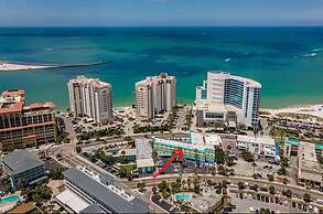 Pelican Pointe Clearwater Beach Hotel