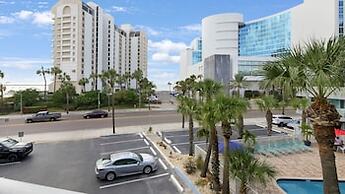 Pelican Pointe Clearwater Beach Hotel