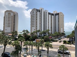 Pelican Pointe Clearwater Beach Hotel