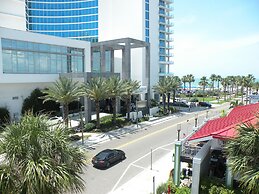 Pelican Pointe Clearwater Beach Hotel