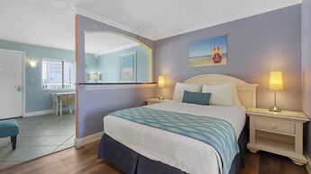 Pelican Pointe Clearwater Beach Hotel