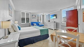 Pelican Pointe Clearwater Beach Hotel